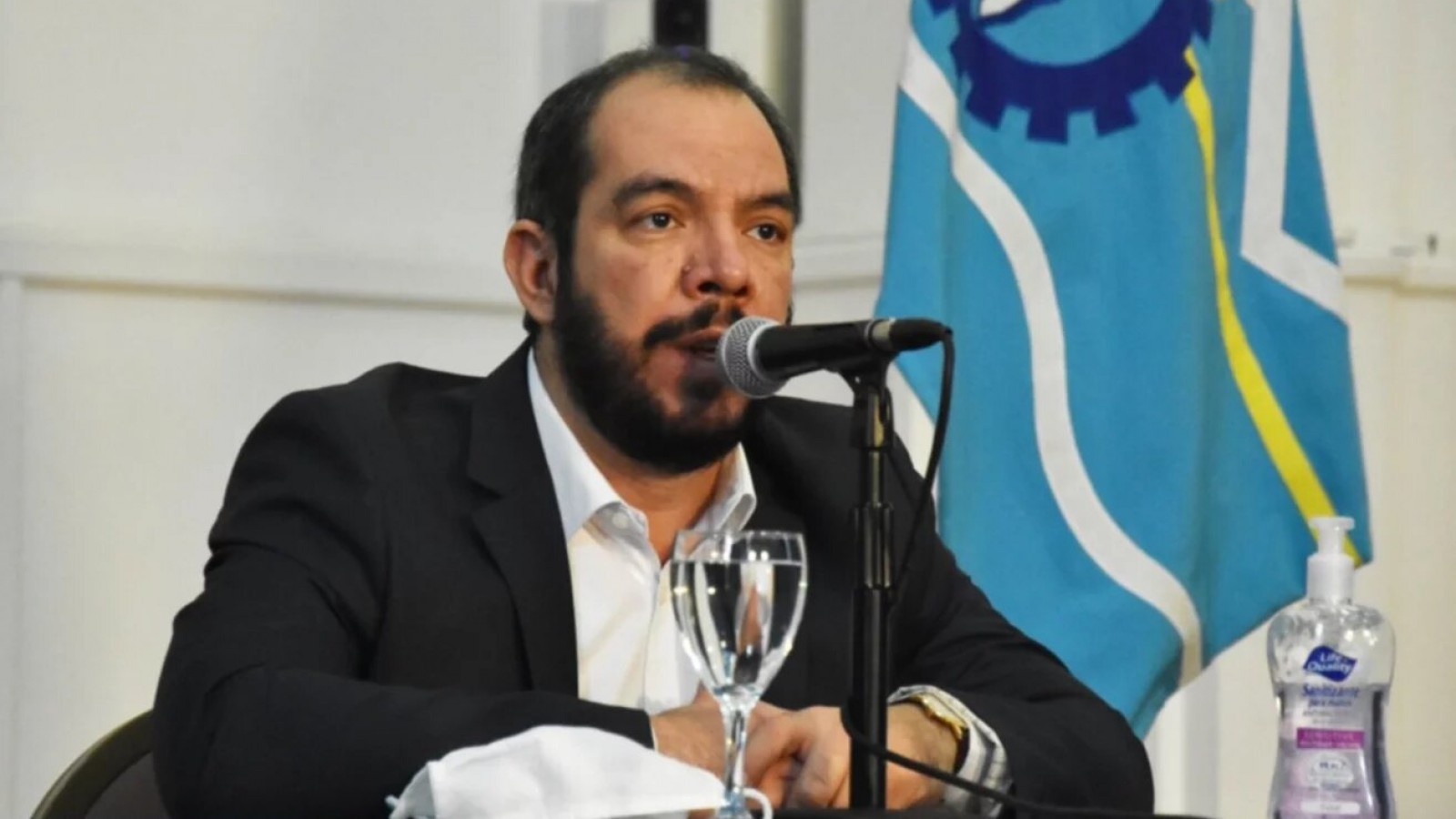 Renunció el ministro de Gobierno de Chubut