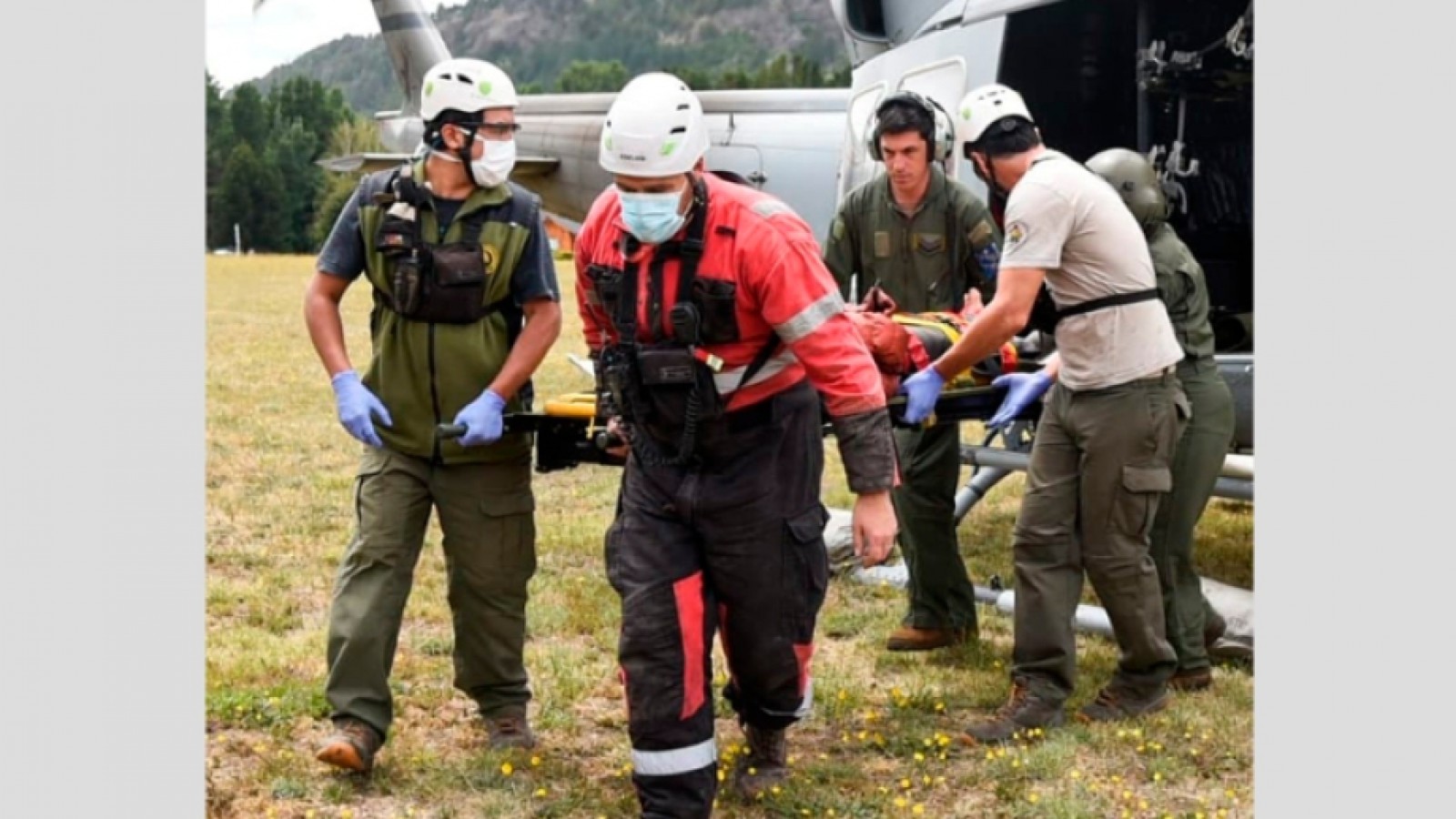 Dos andinistas muertos y uno herido en una travesía trágica