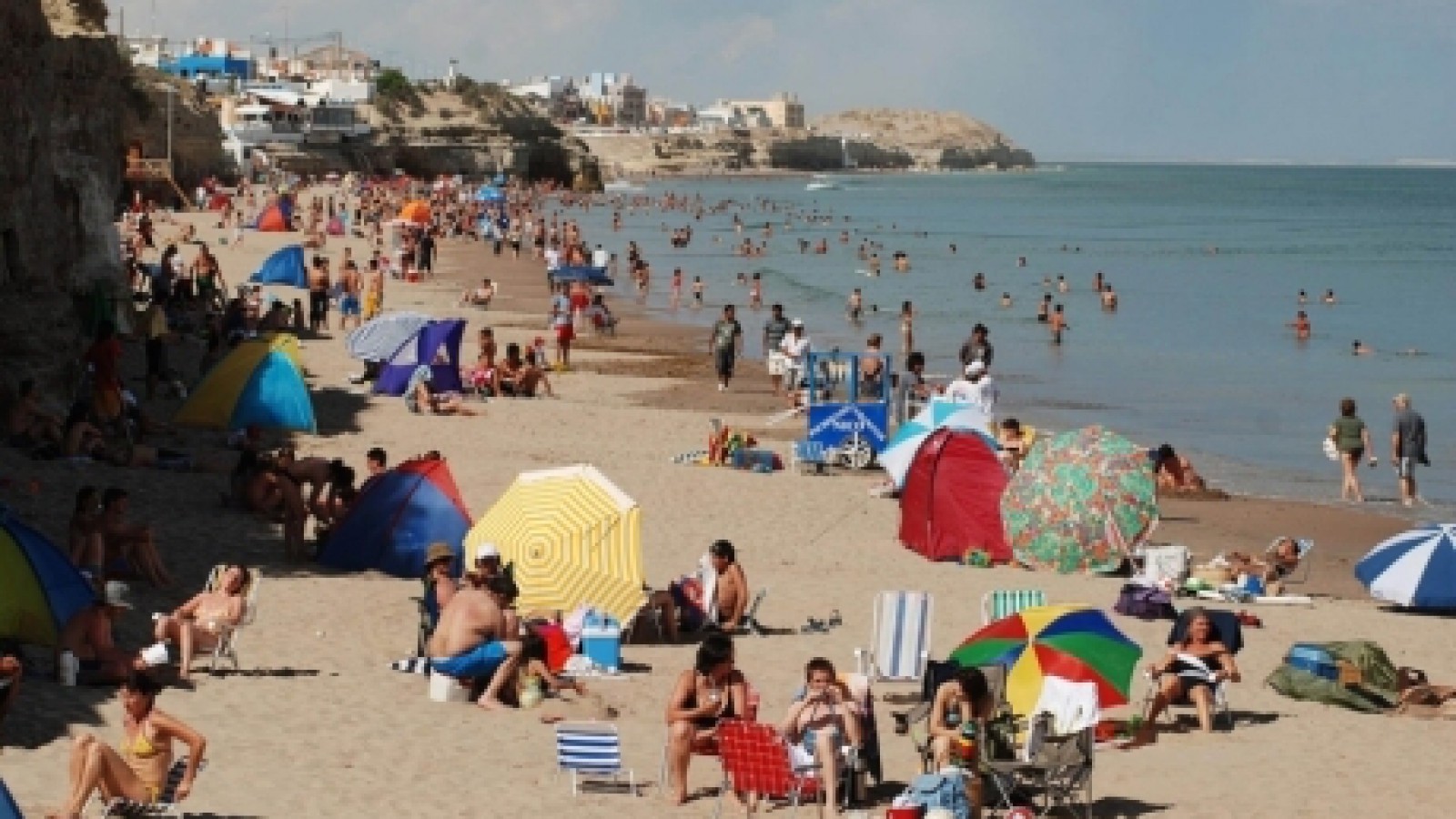 Las Grutas: advierten que la ocupación es del 100% y recomiendan no viajar sin reserva previa