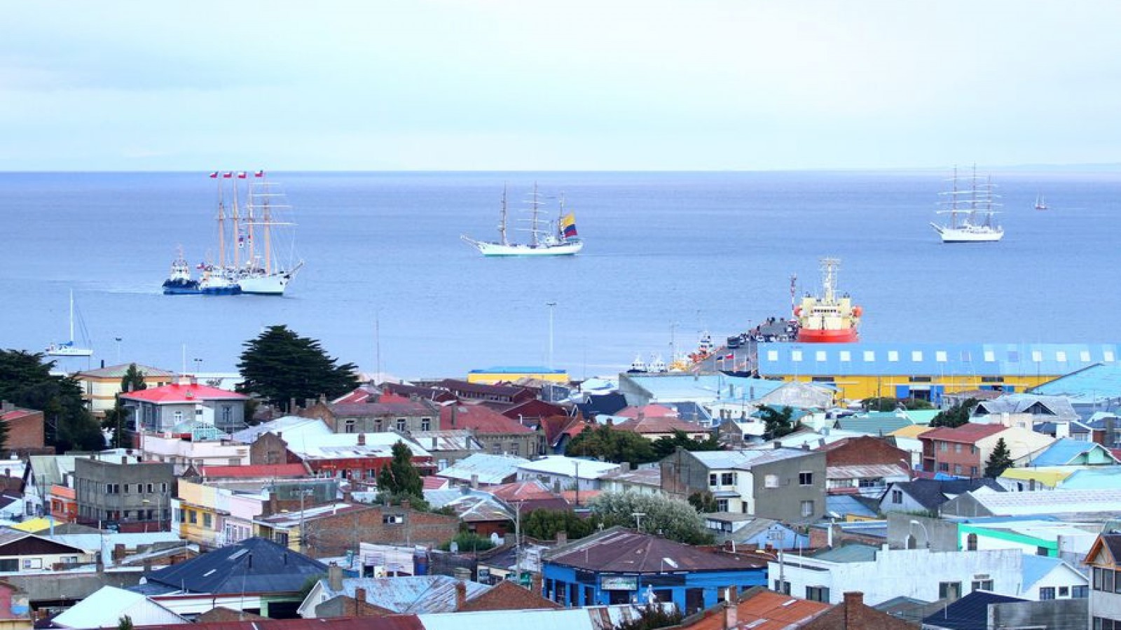 Cifra de casos activos ya superó los 300 en Punta Arenas y hubo 125 nuevos contagios