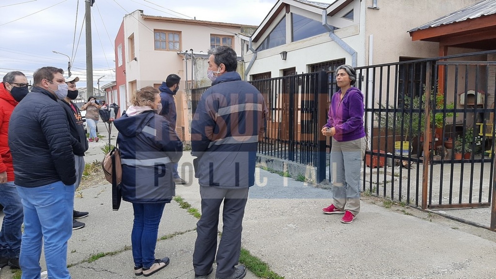 La familia del docente desaparecido en Cabo Domingo pidió investigar a la pareja y allanaron la vivienda y auto del docente desaparecido