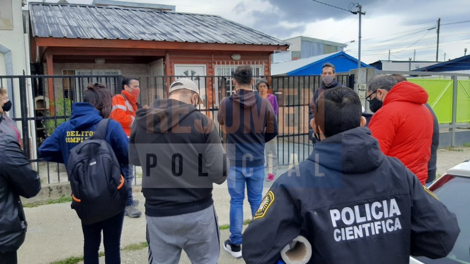 La familia del docente Alejandro Buchieri denunció la pérdida de numerosos efectos personales en una anterior separación de su pareja