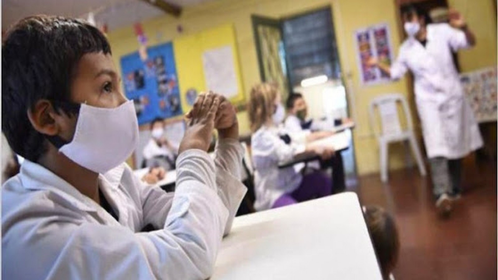 Clases presenciales en Tierra del Fuego, pase sanitario y aun 500 docentes sin vacunarse