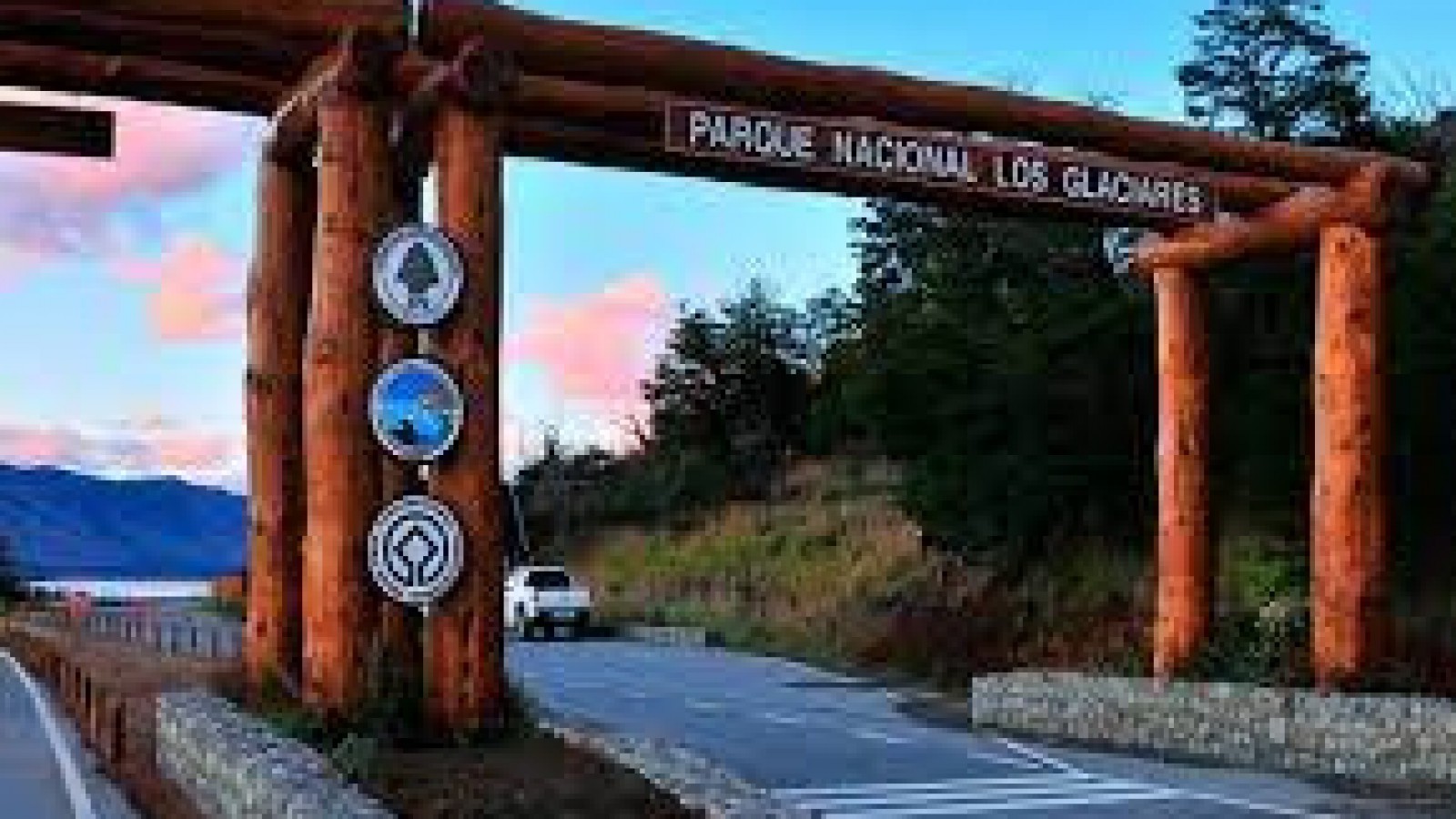 Dos turistas atacaron a un guardaparque en El Calafate