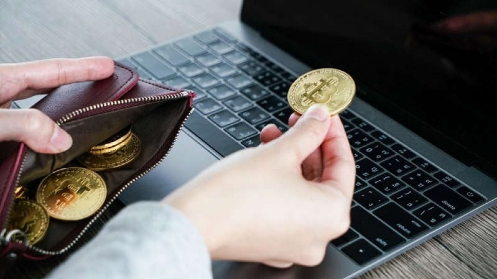 Aseguran que juego permite ganar un Bitcoin tocando un botón