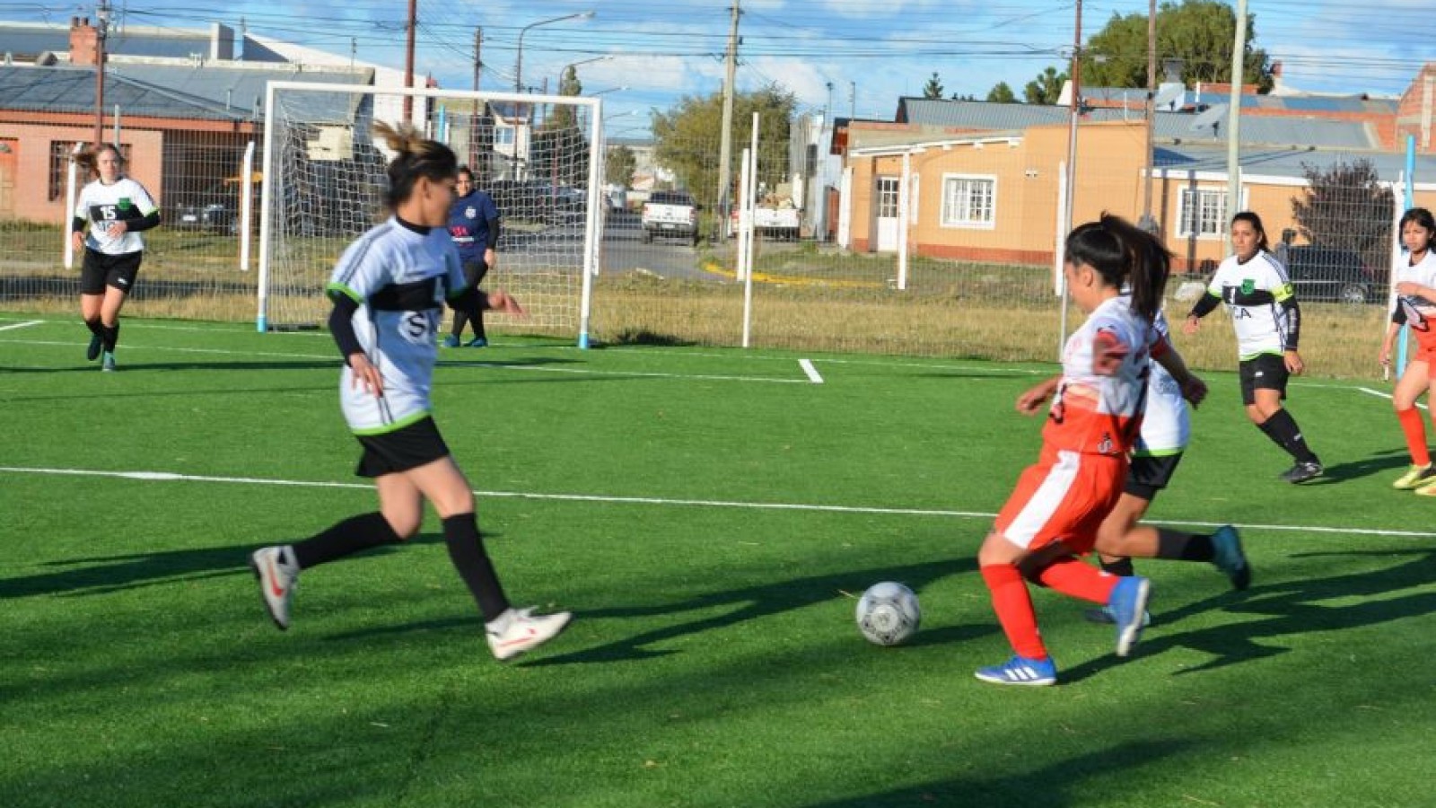 Huracán Santacruceño se quedó con el Torneo de Fútbol Femenino por el Mes de las Mujeres