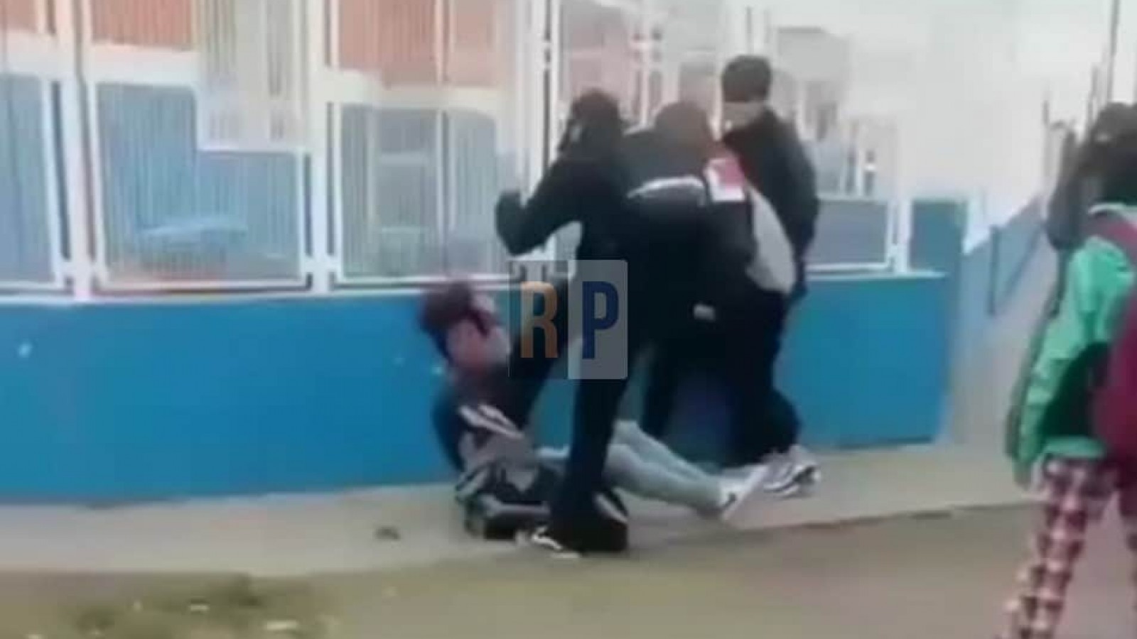 Río Grande: dictaron prohibición de acercamiento a menores que participaron de violento ataque en el colegio Haspen