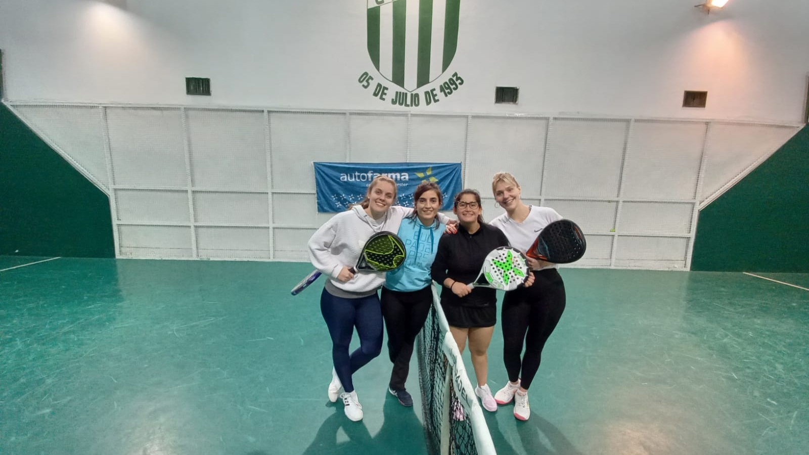 El torneo de pádel femenino de Puerto Santa Cruz se fue para Piedra Buena