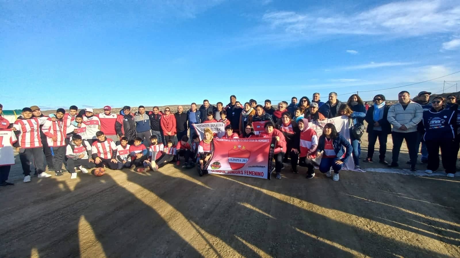 Caleta Olivia: inauguran la cancha deportiva “Rodrigo Merino” de Olimpia Juniors