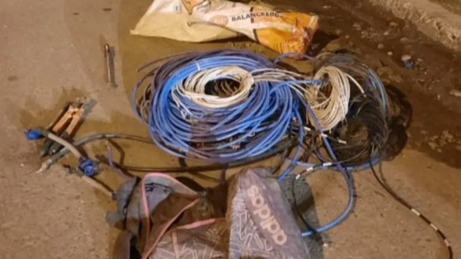 Un operador de la empresa de celular fue quien advirtió desde Buenos Aires a la policía en Comodoro Rivadavia del hecho.