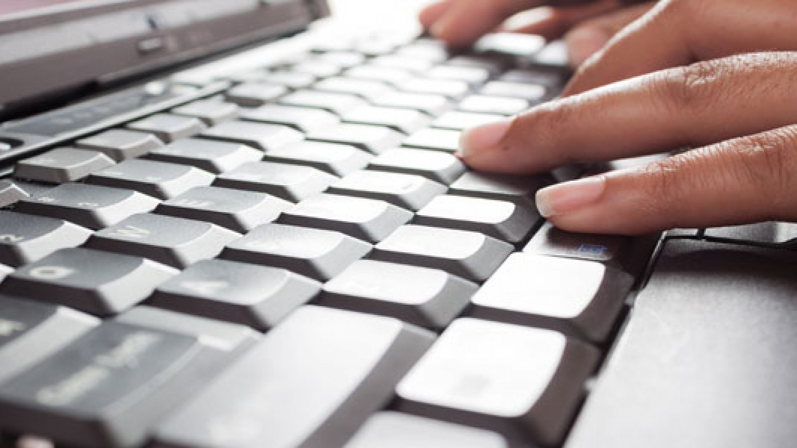 Peligro por una nueva forma de ciberfraude: piden dinero a cambio de no revelar qué sitios porno visitó la víctima