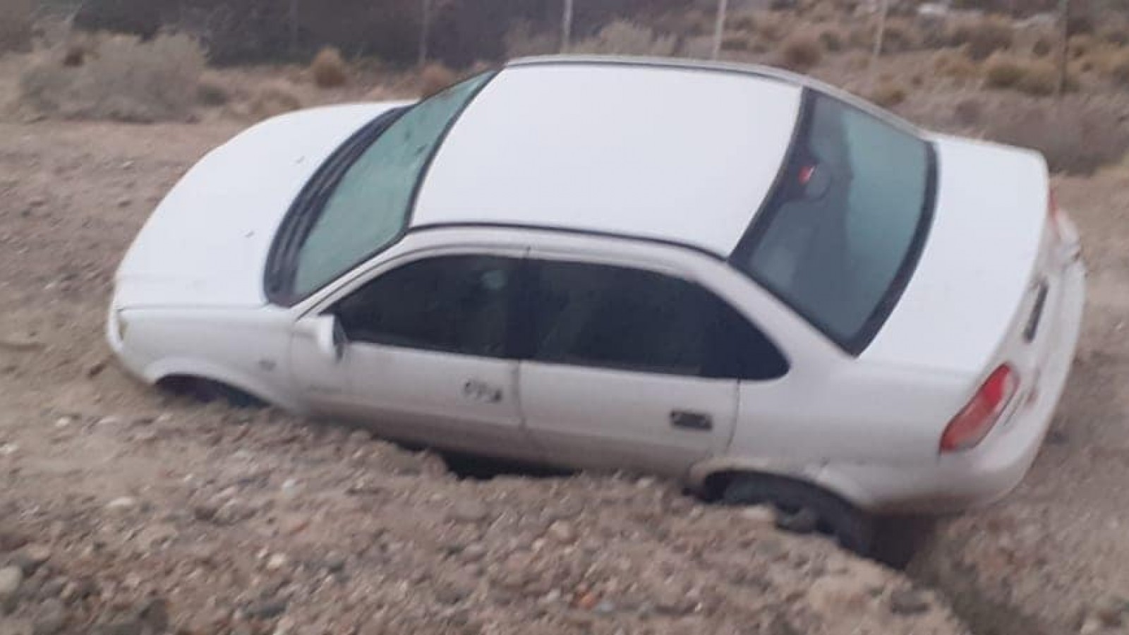 Protección Civil Pico Truncado: advierte acerca de grietas en el camino