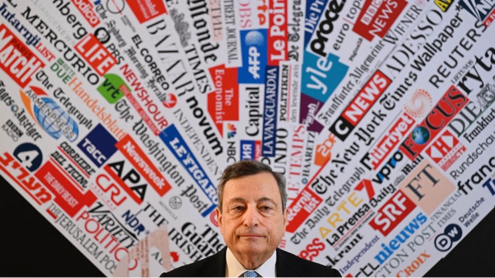 Renunció por perder el apoyo parlamentario