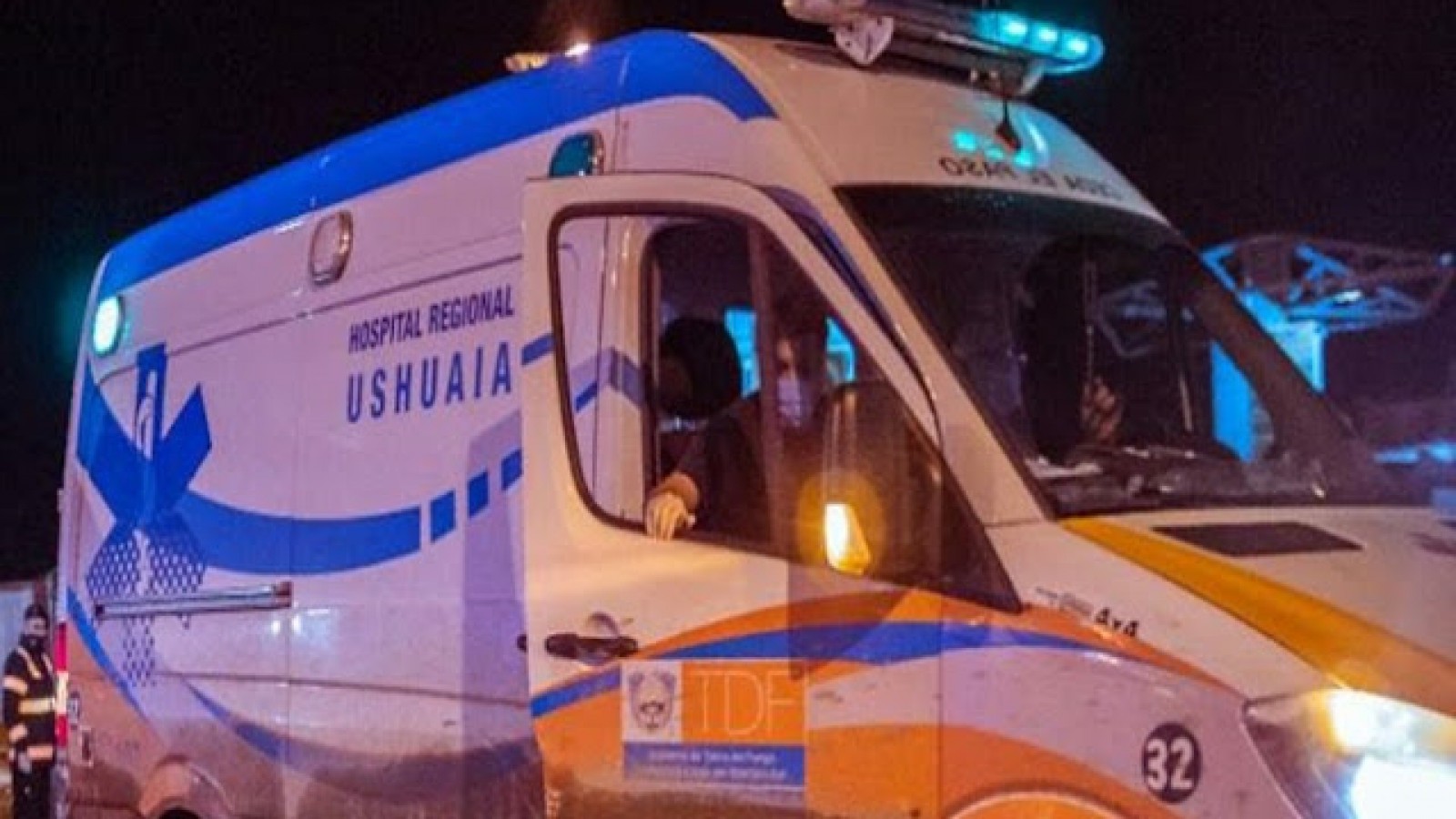 Incendio en Ushuaia, deja tres heridos, uno de ellos internado en terapia intensiva