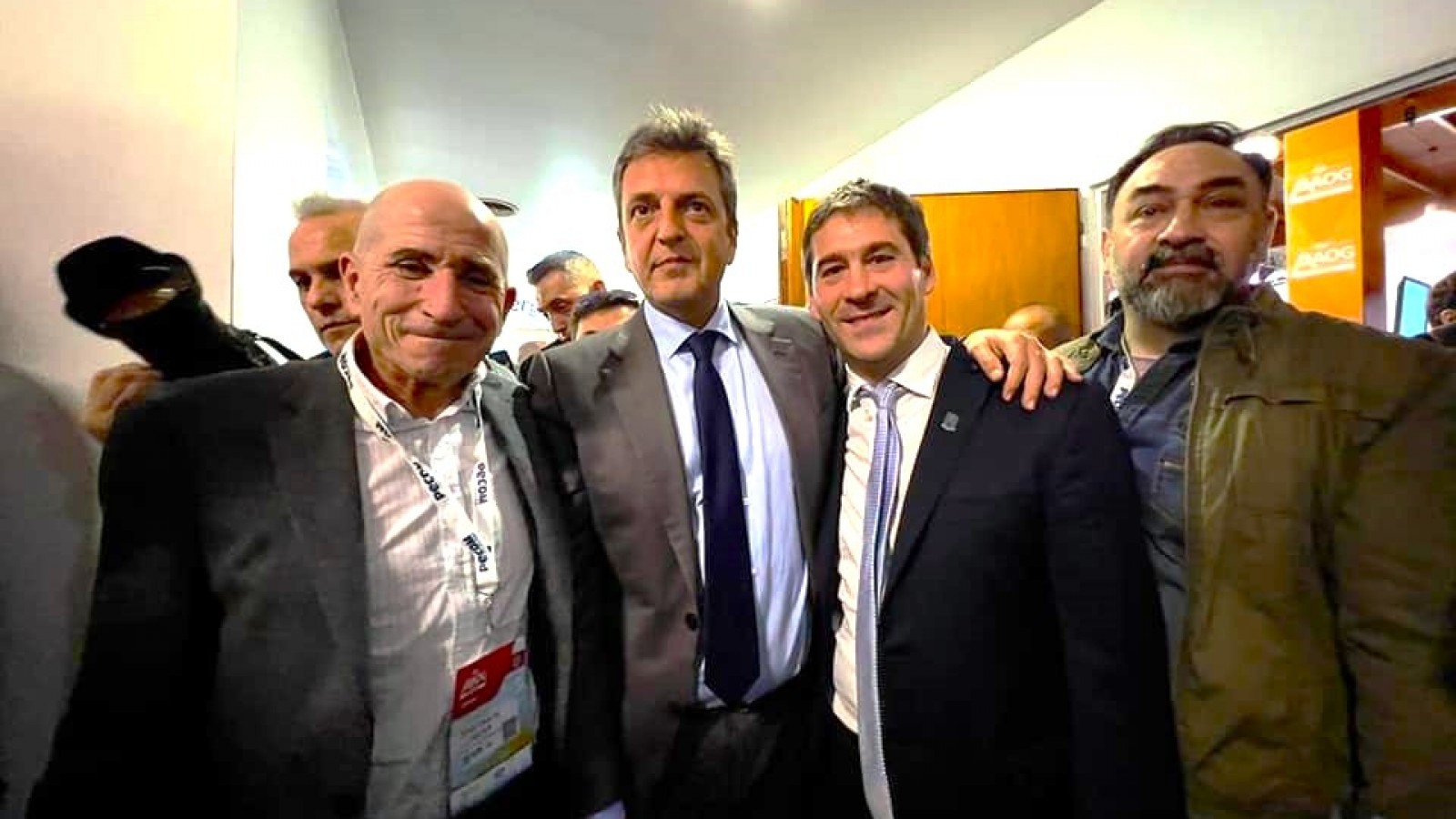 Lludgar junto al ministro Massa