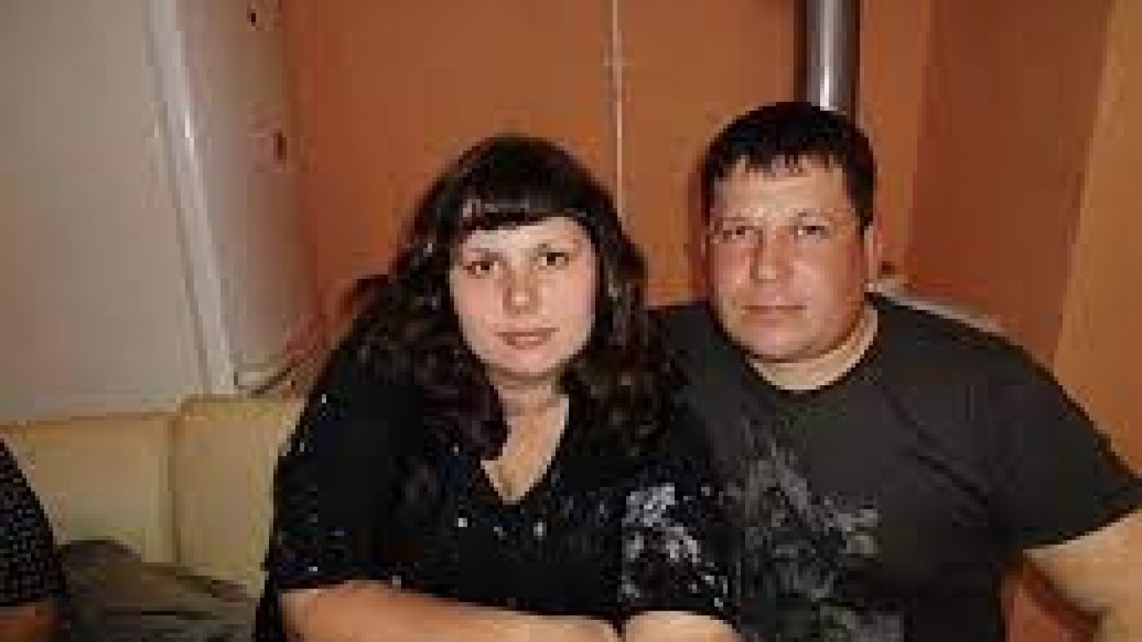 La historia de un amor prohibido: a los 37, quedó embarazada de su hijastro de 23, al que crió desde niño