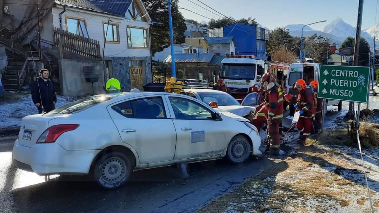 4 personas lesionadas por un accidente en la ciudad de Ushuaia
