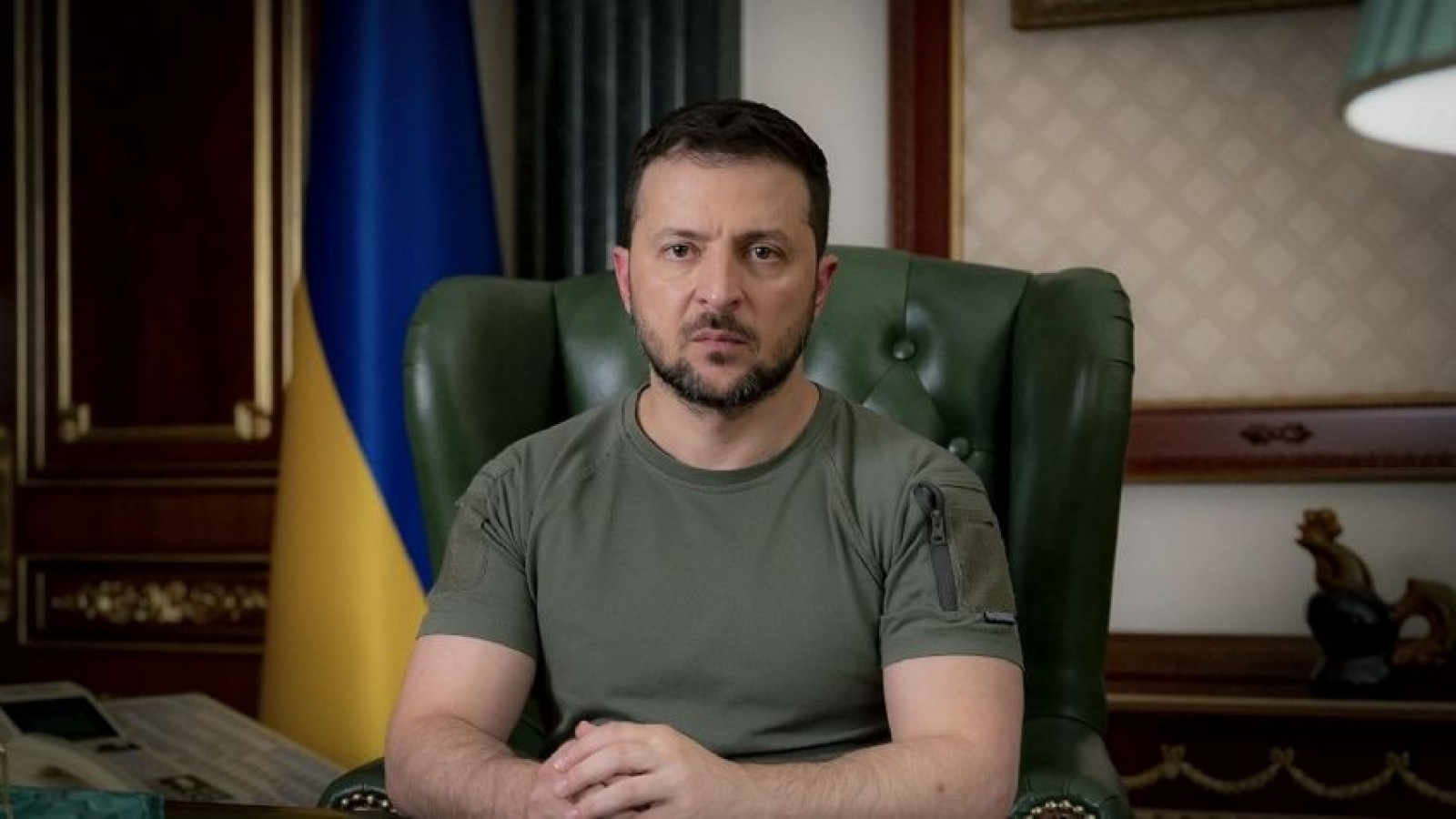 Volodímir Zelenski celebra la suspensión de los visados al turismo ruso en la Unión Europea