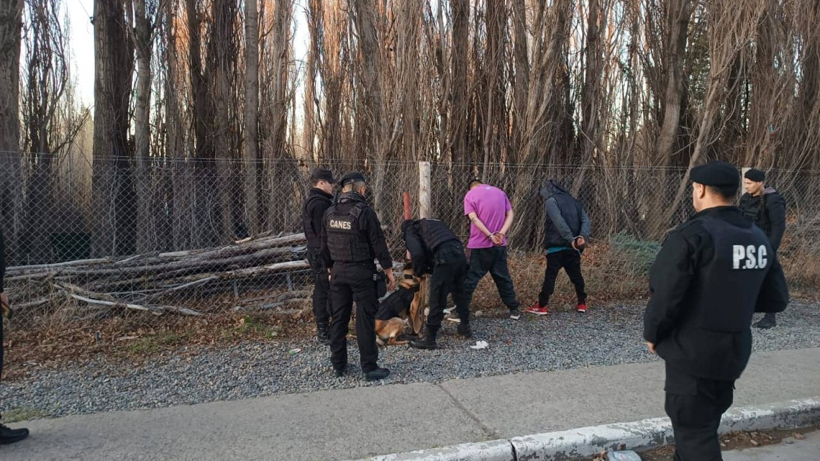 Operativo antidrogas y detención de dos sujetos en El Calafate