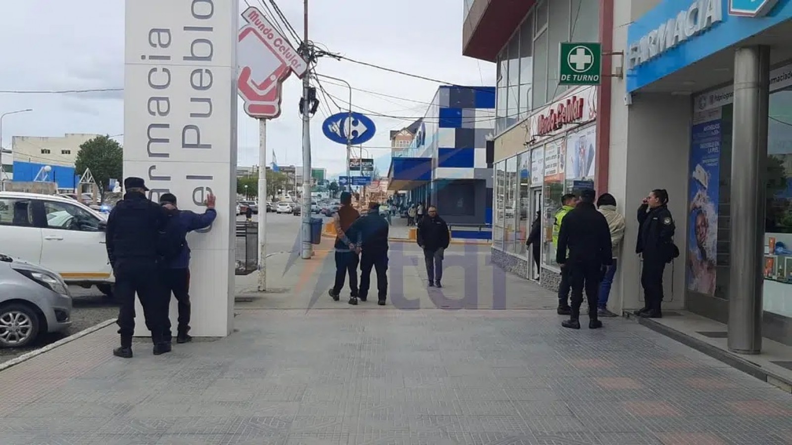 Tres jóvenes demorados por acoso callejero en pleno centro