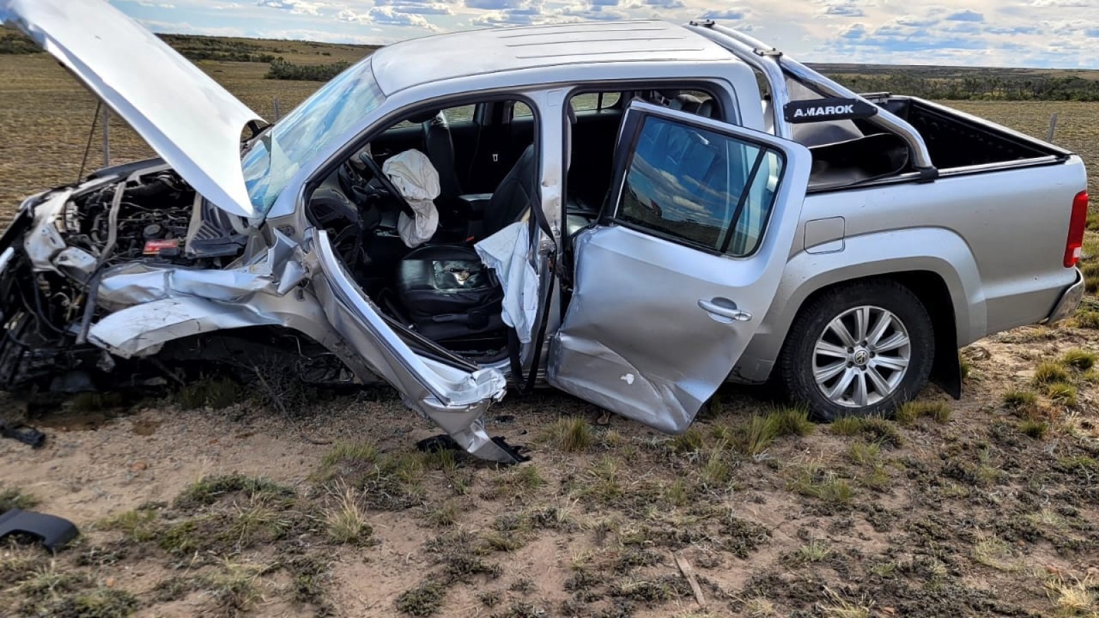 Fitz Roy: un hombre murió tras chocar de frente contra una camioneta