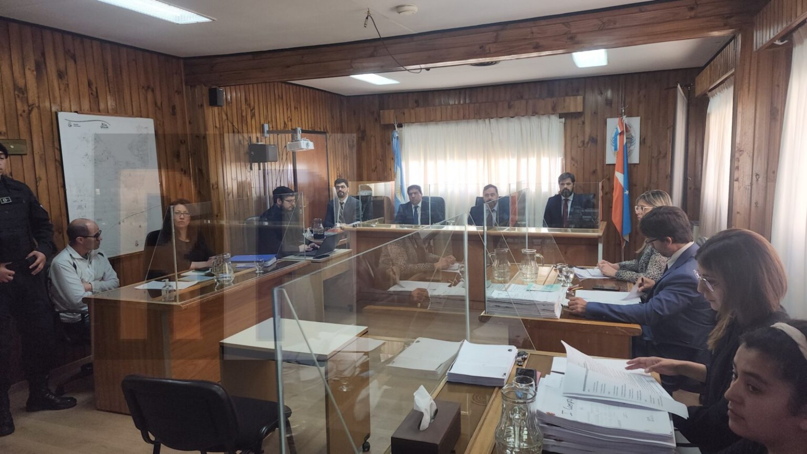 Pidieron 20 y 18 años de prisión para el abuelo detenido por el abuso sexual de sus nietos