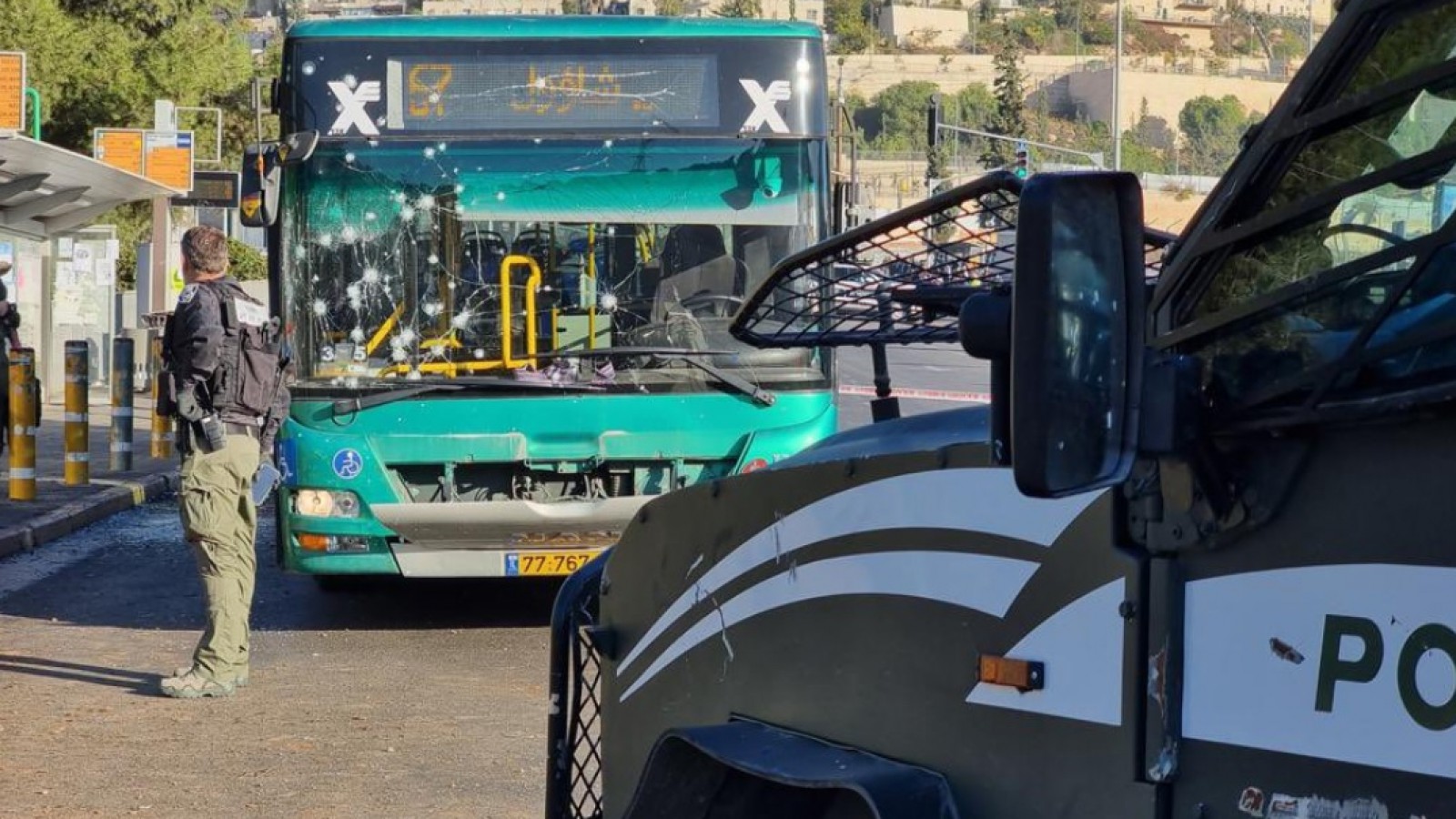 Doble atentado en Jerusalén deja un muerto y 20 heridos