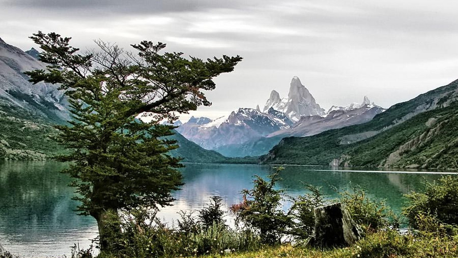 El Gobierno Provincial aprobó el Plan de Manejo Lago del Desierto