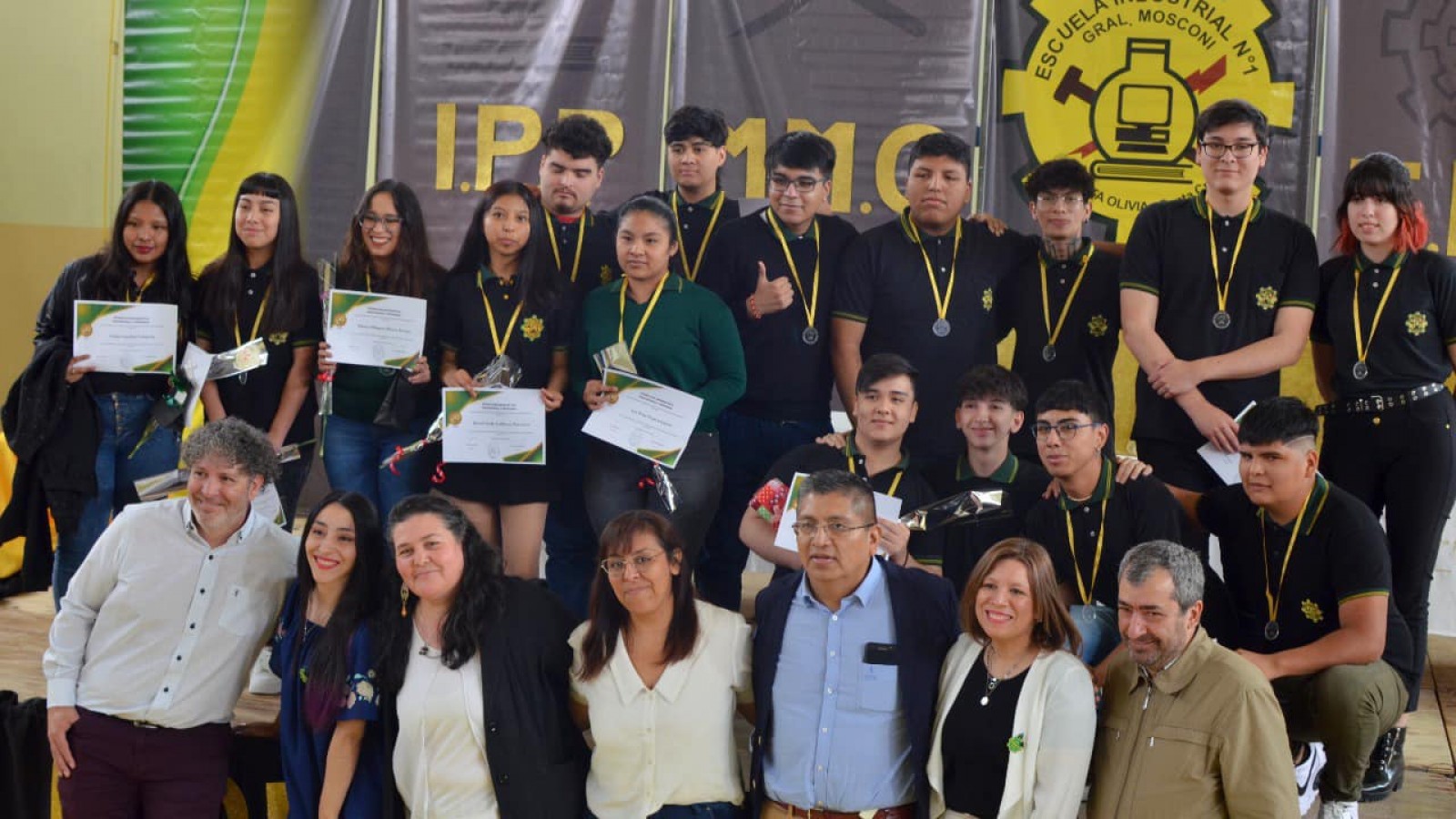 Los egresados fueron acompañados