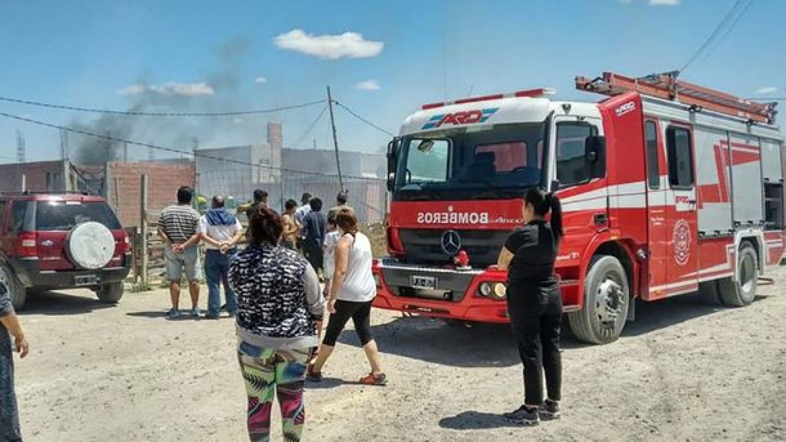 El incendio ocurrió en la localidad chubutense de Puerto Madryn. Las autoridades todavía siguen investigando la causa.