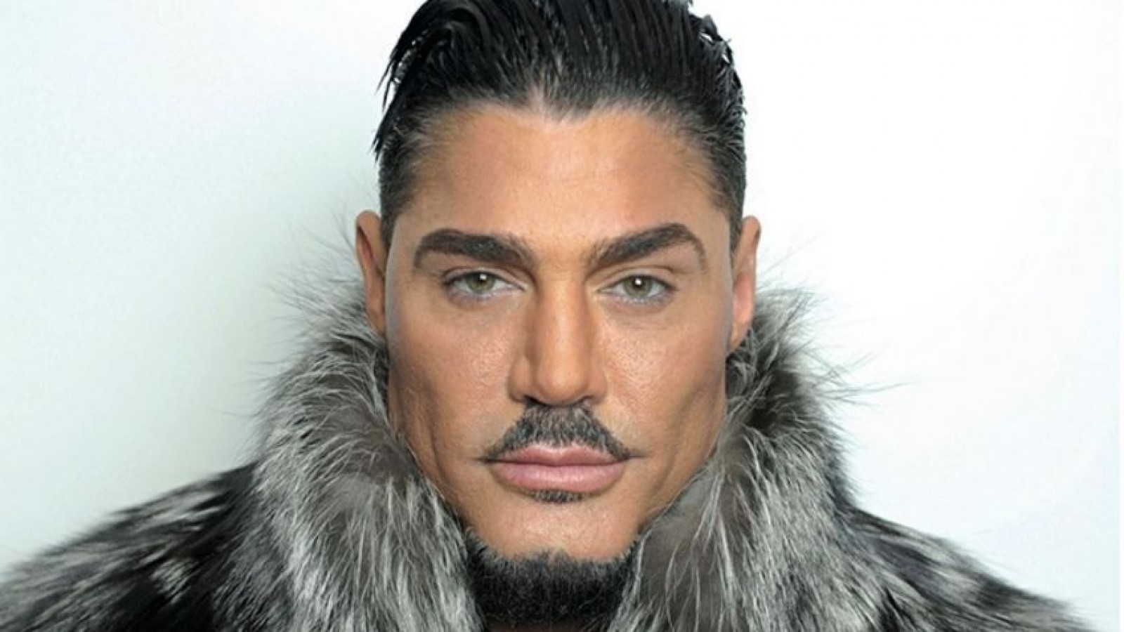 El trailer y la fecha de estreno de la esperada serie sobre Ricardo Fort