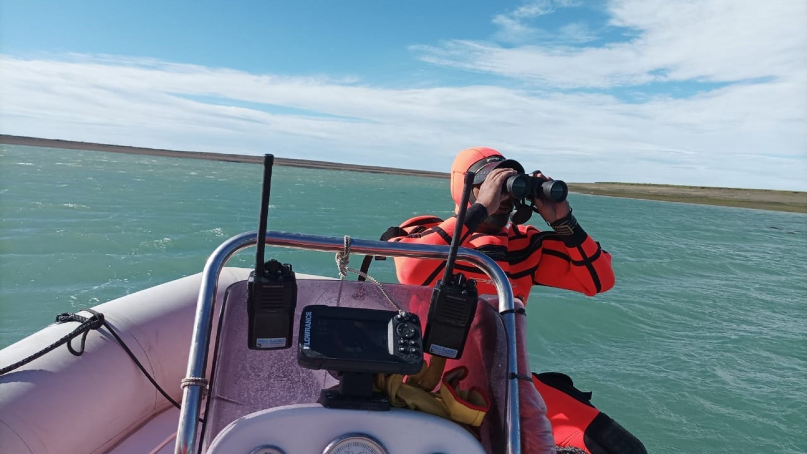 Trabajo en conjunto para hallar al joven desaparecido.
