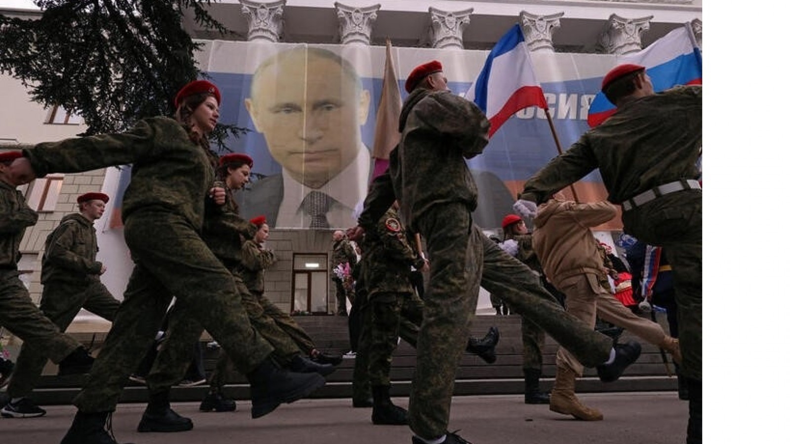 Putin visitó Crimea en el aniversario de la anexión rusa