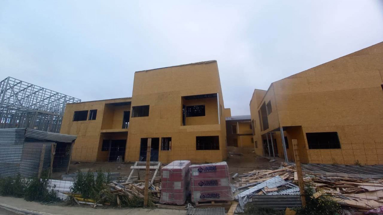 Ediles quiereconocer el sistema de adjudicación de las viviendas que construye IDUV.