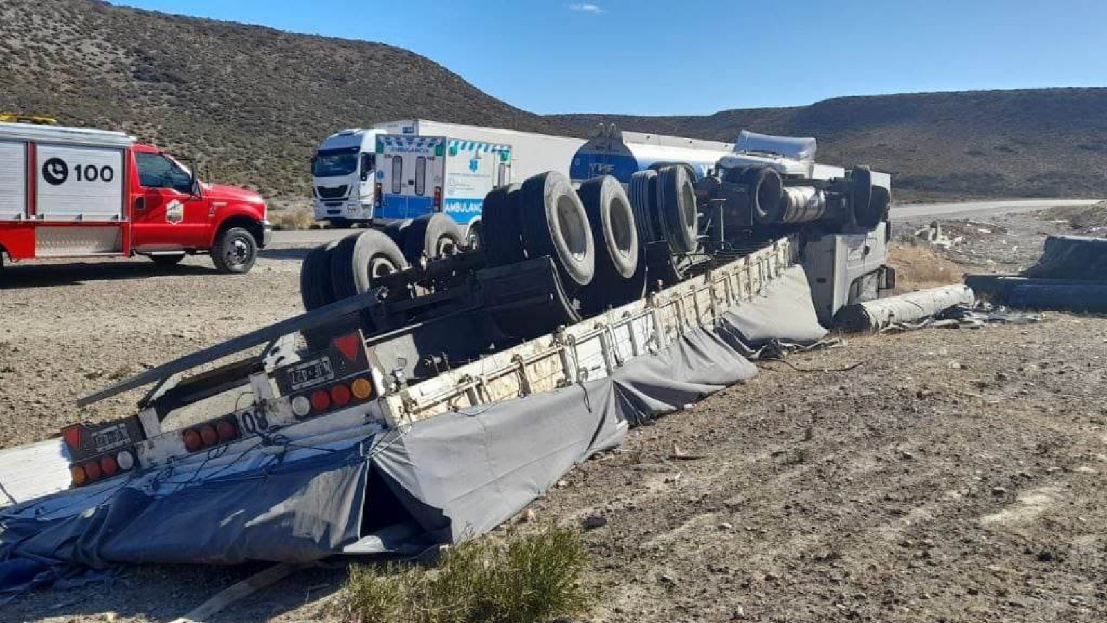 Impactante: volcó un camión en la Ruta Nacional N°3