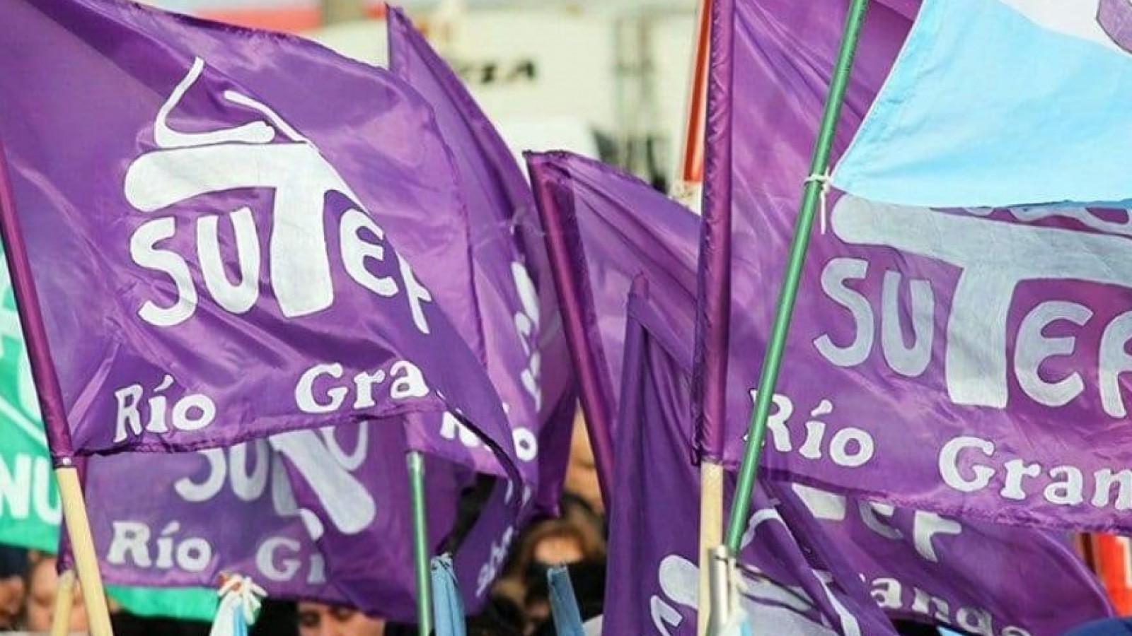 Sutef anunció paro en Tierra del Fuego.