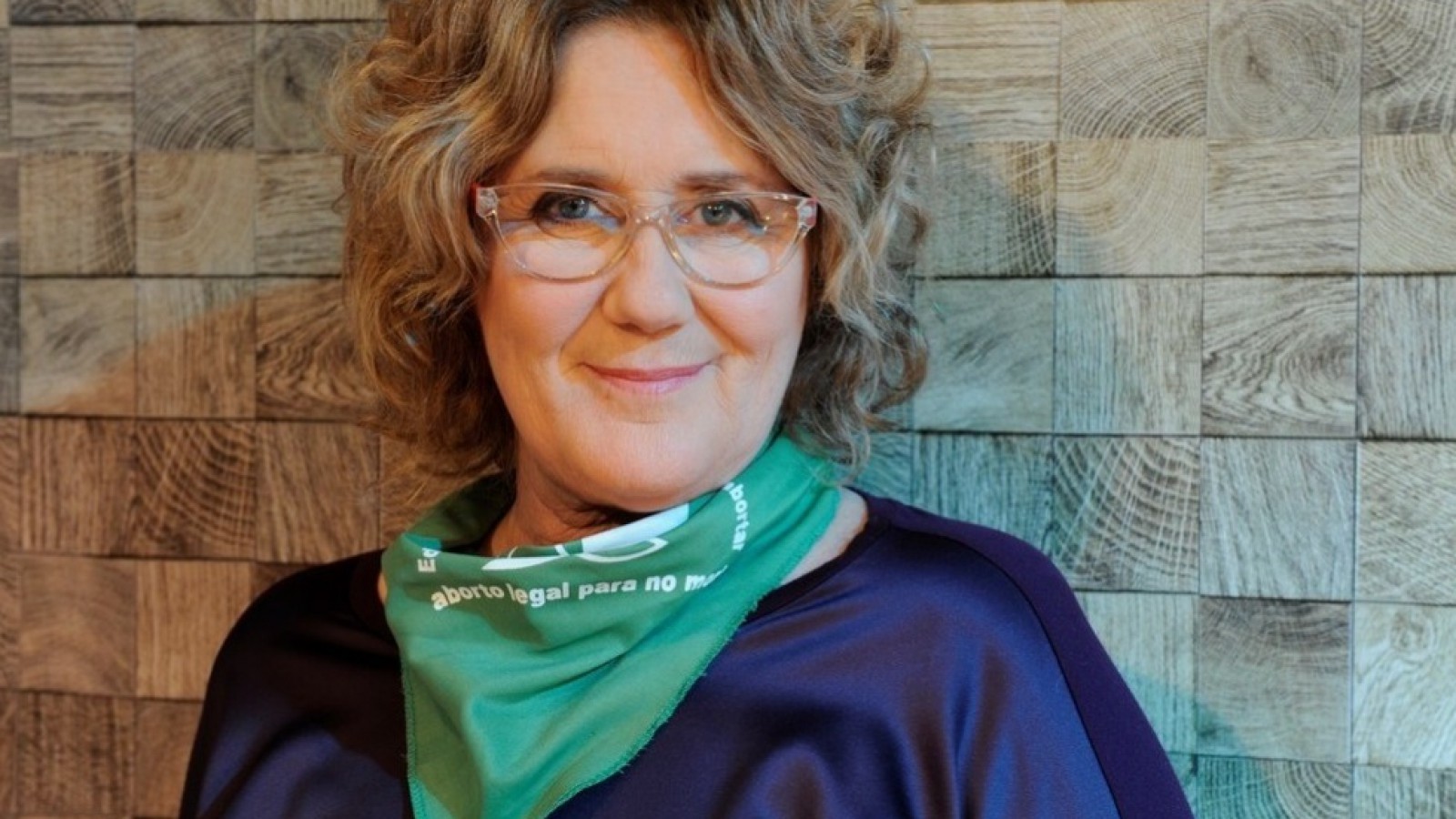 La actriz dice no poder entender cómo un país tan rico puede tener tanta pobreza.