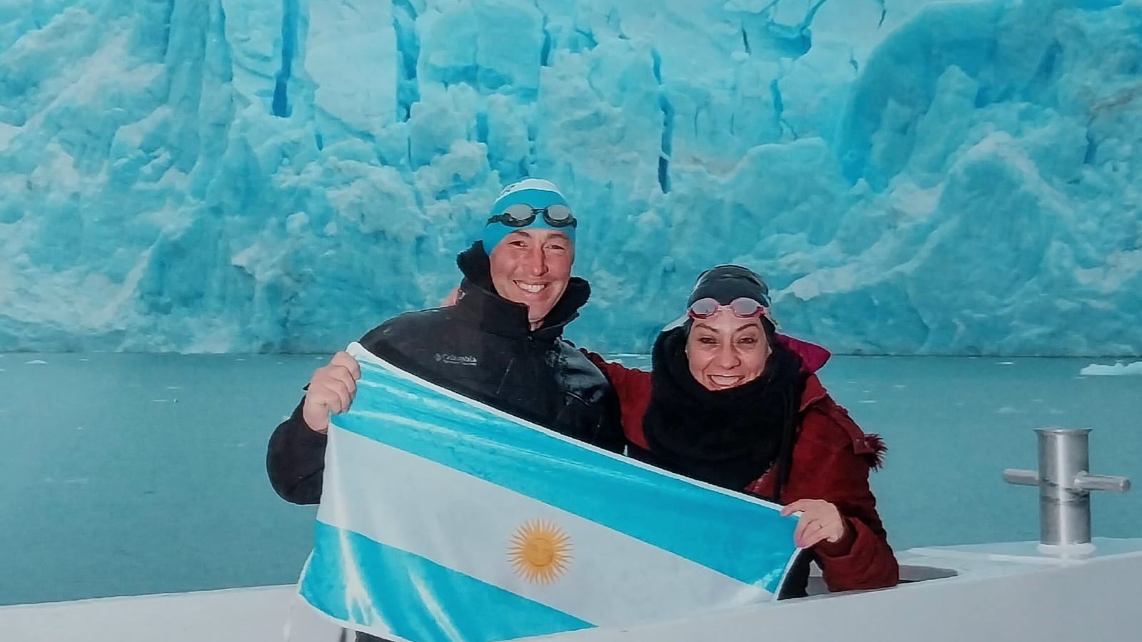 La pareja que dio que hablar en el glaciar