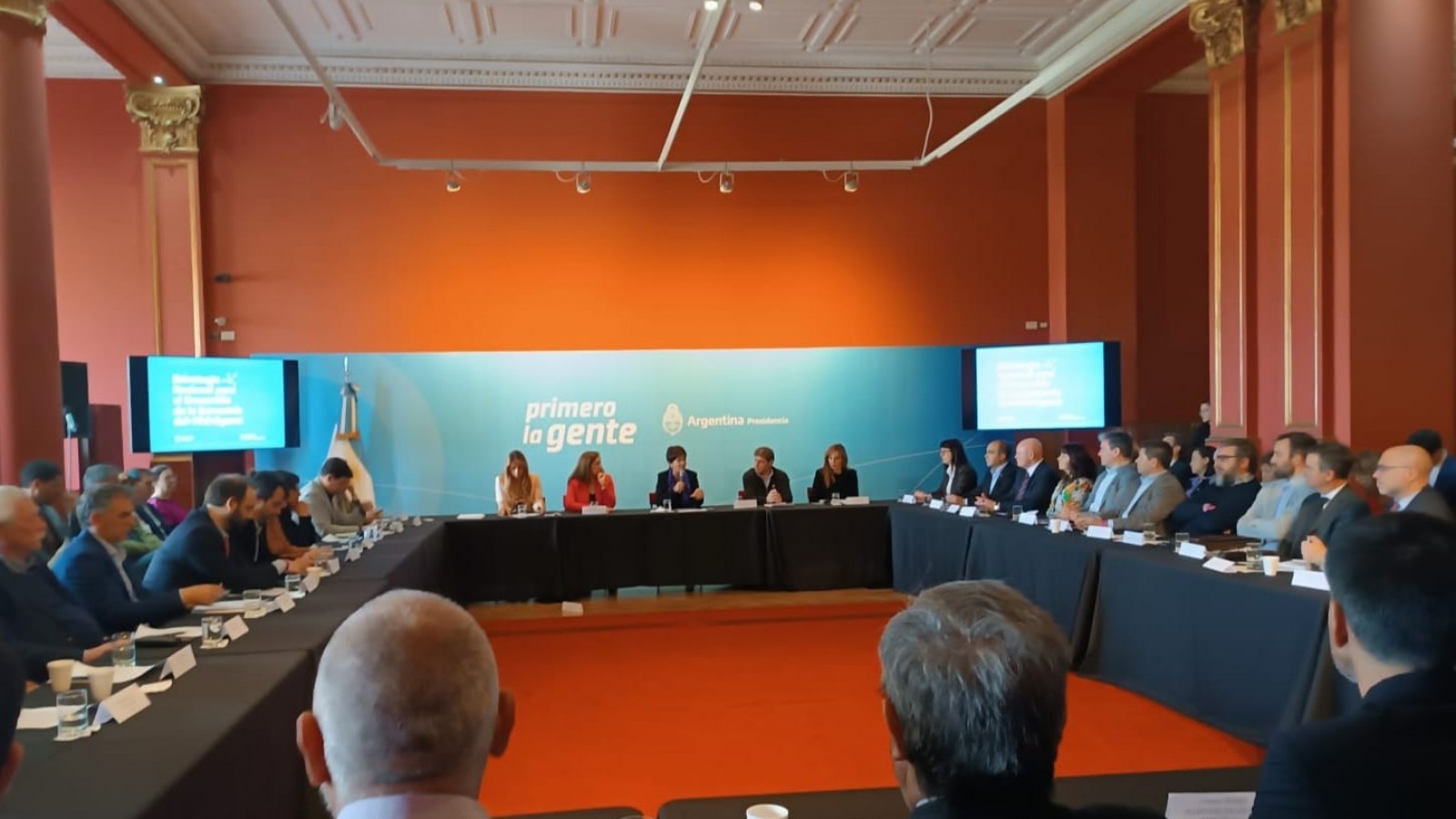 El intendente Maimó participó en días claves