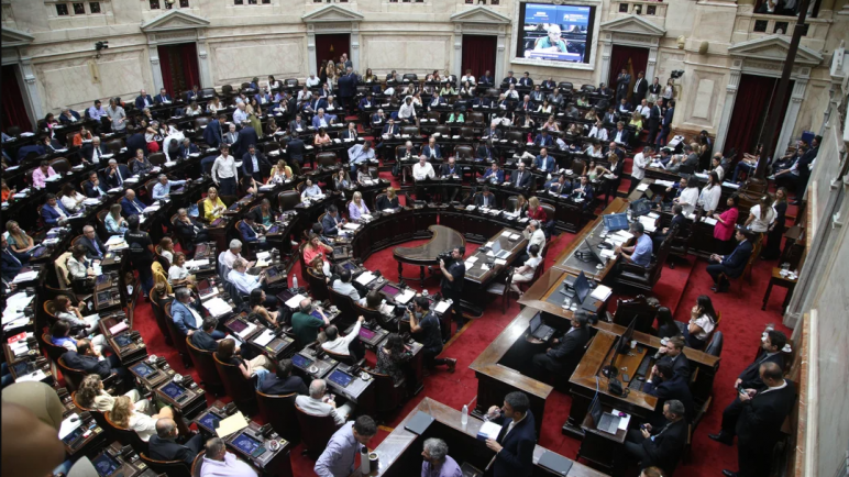 Ley ómnibus: quince votos clave y el riesgo de auto boicotear la negociación
