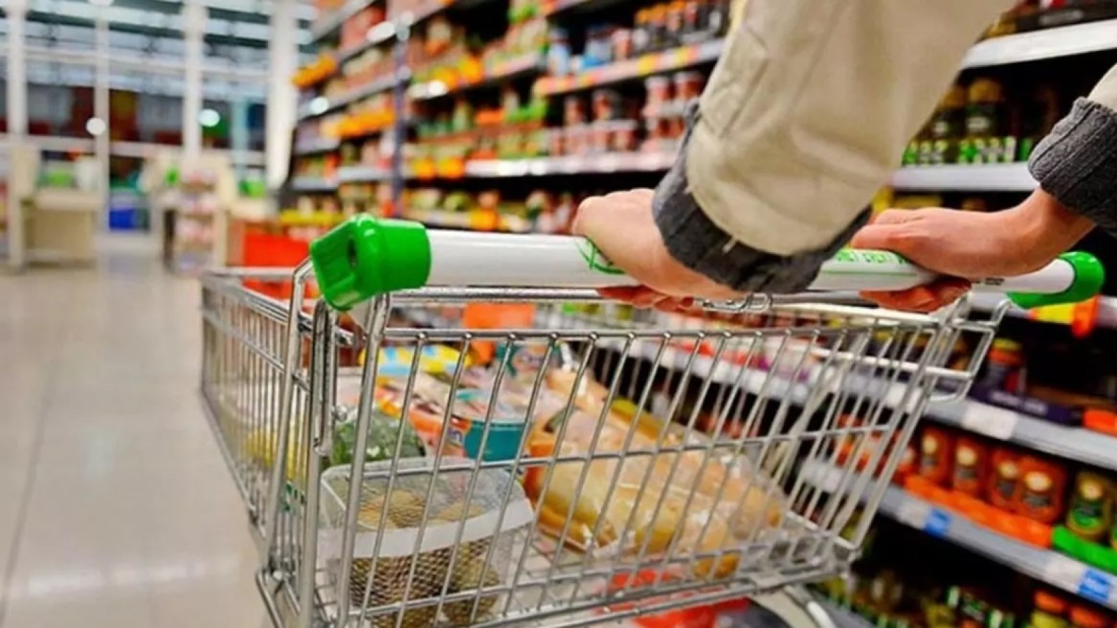 Río Gallegos y Caleta Olivia son las ciudades más caras para vivir, de acuerdo al relevamiento que mensualmente publica el Observatorio de Economía de la Universidad Nacional San Juan Bosco.