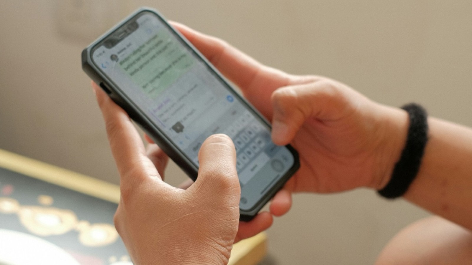 Nunca las escribas: cuáles son las palabras que pueden bloquear tu cuenta de WhatsApp