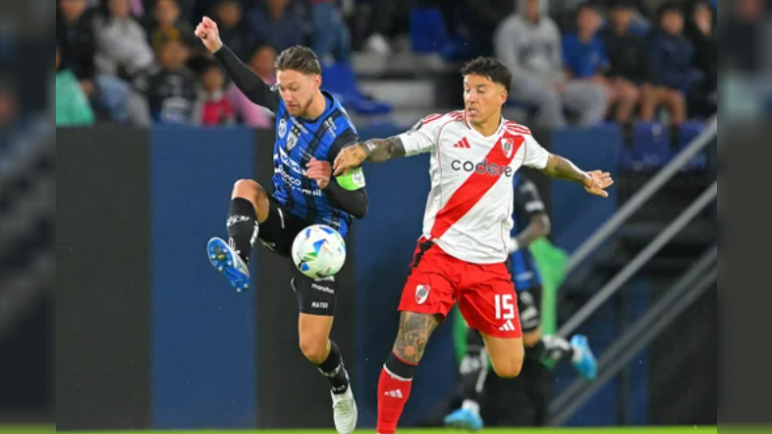River se lo empató a Independiente del Valle por 2 a 2 y lidera su grupo en la Copa Libertadores