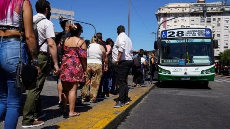 Paro de colectivos confirmado: la UTA advierte que no hay chances de levantar la medida