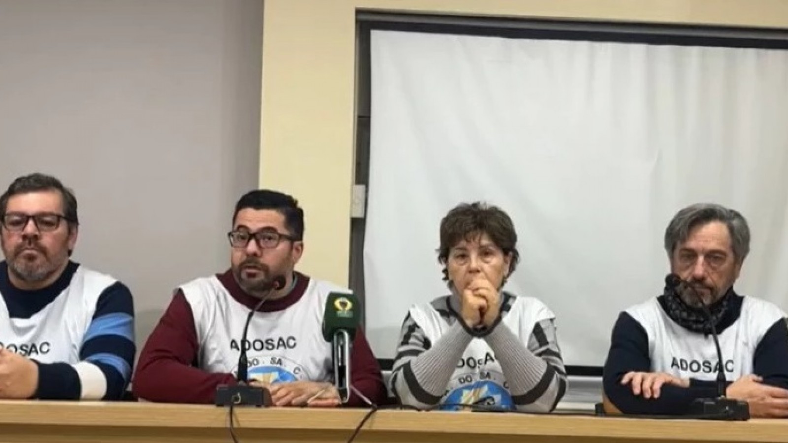 Reunión por conciliación obligatoria entre ADOSAC y CPE: qué pasó en medio del conflicto docente en Santa Cruz