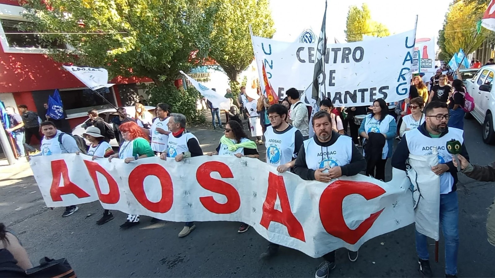 Trabajo dictó la conciliación obligatoria ante el paro docente anunciado por ADOSAC