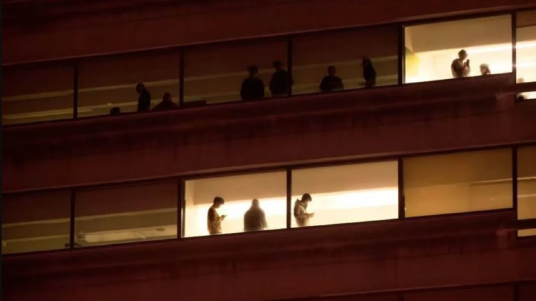 Tiroteo en campus universitario de Rhode Island: al menos dos muertos y ocho heridos