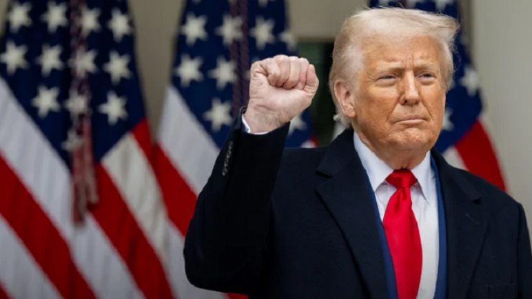 Trump ordenó enviar una flota militar a Irán y lanzó una advertencia