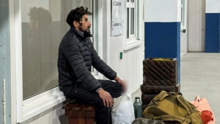 El Chaltén: los vecinos expulsaron del pueblo al sujeto que robó en un comercio