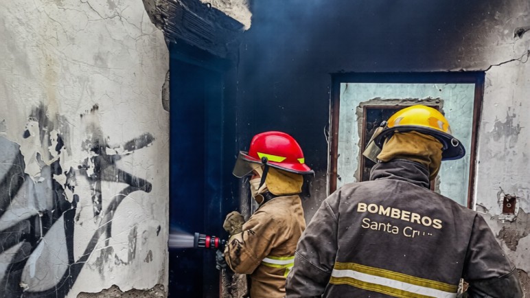 Santa Cruz: otro incendio en una casa abandonada